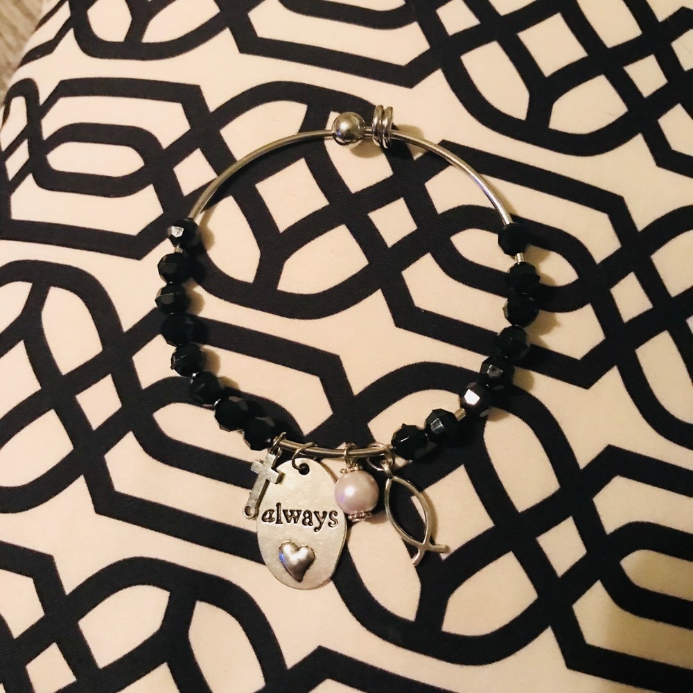 Bangle bracelets - Picture 4 of 6